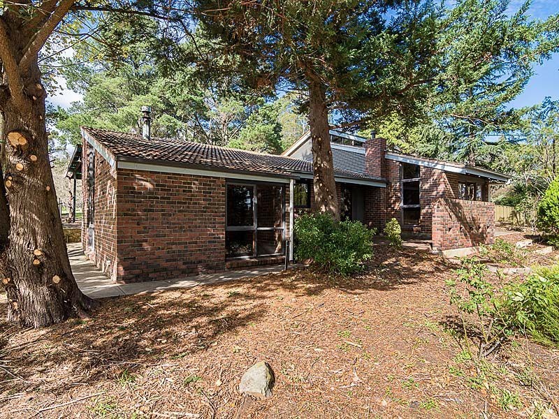 5 River Road, Hahndorf SA 5245