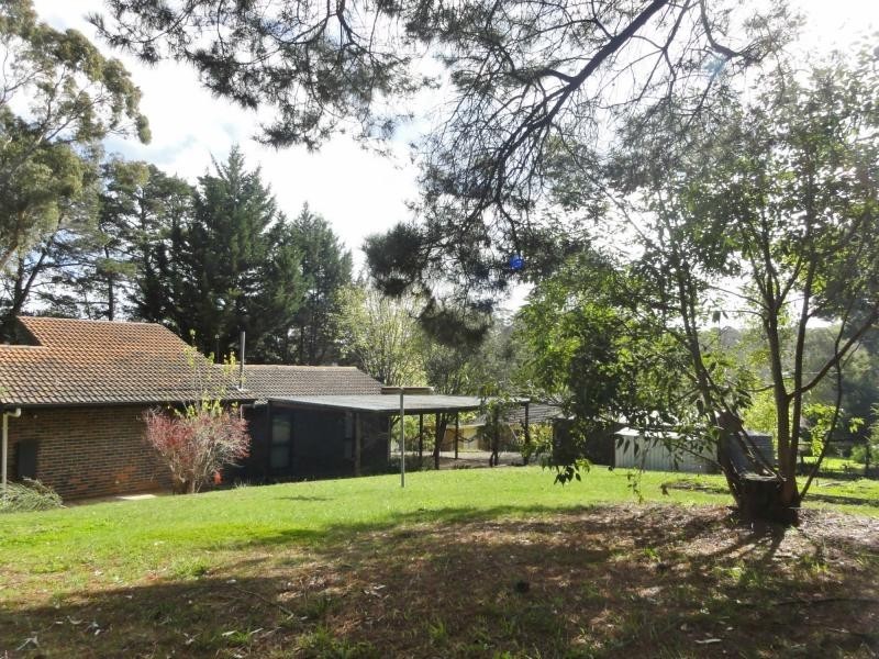 5 River Road, Hahndorf SA 5245