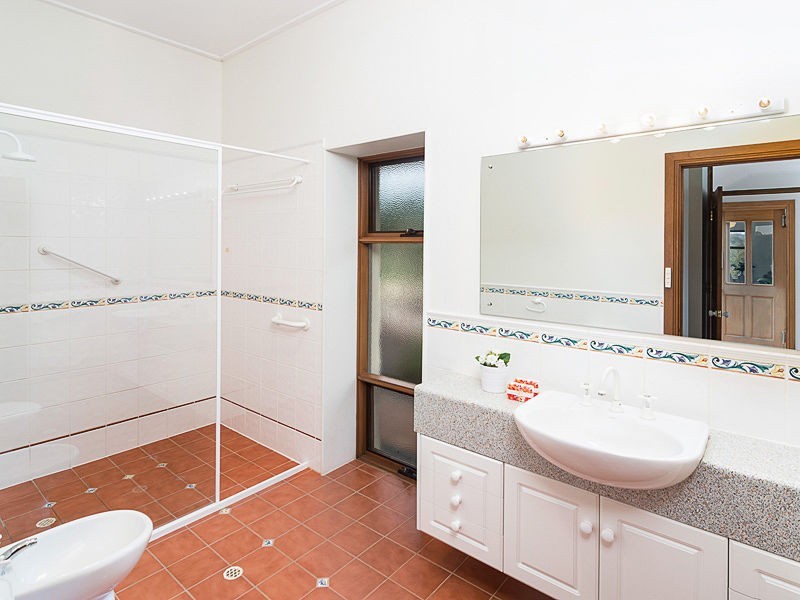 69 Vale Road ( Via Wistow), Highland Valley SA 5255