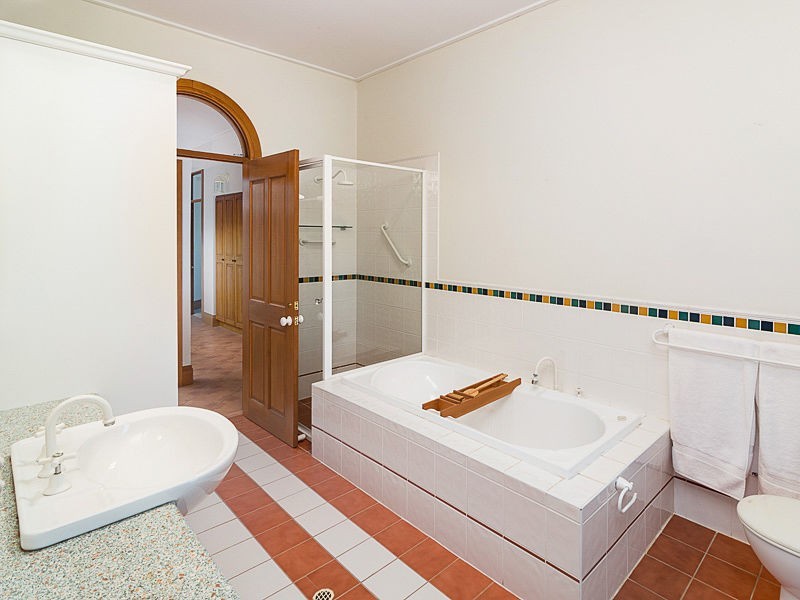 69 Vale Road ( Via Wistow), Highland Valley SA 5255