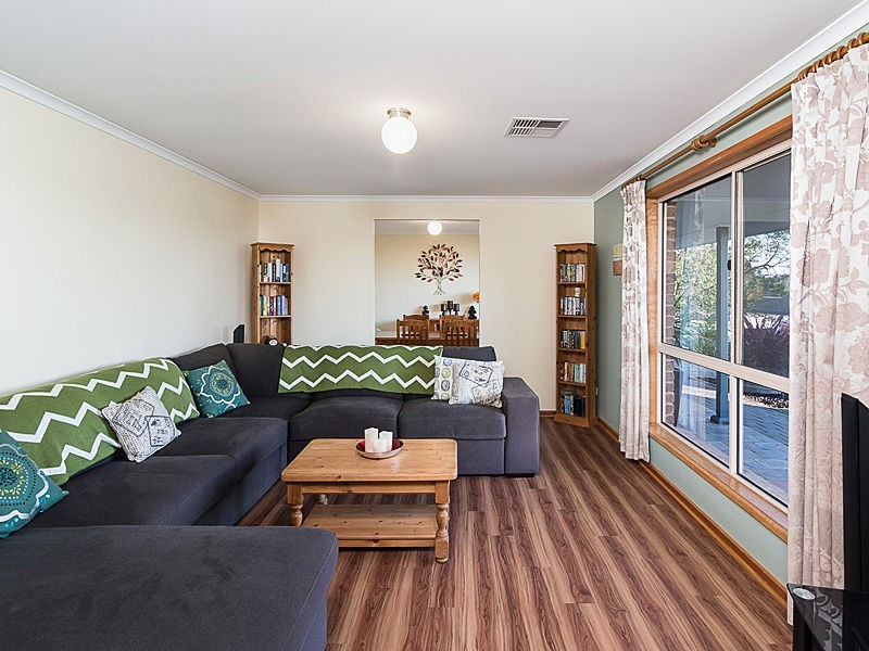 37 Ray Orr Drive, Mount Barker SA 5251