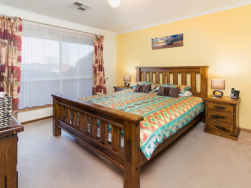 37 Ray Orr Drive, Mount Barker SA 5251