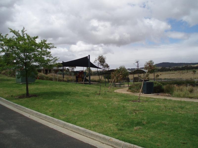 13 Highland Street, Mount Barker SA 5251