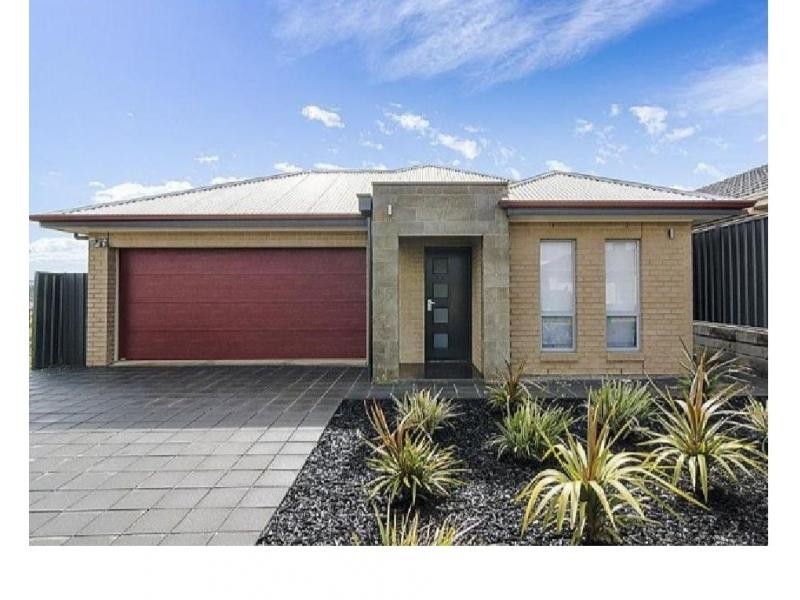18 Carlson Street, Mount Barker SA 5251
