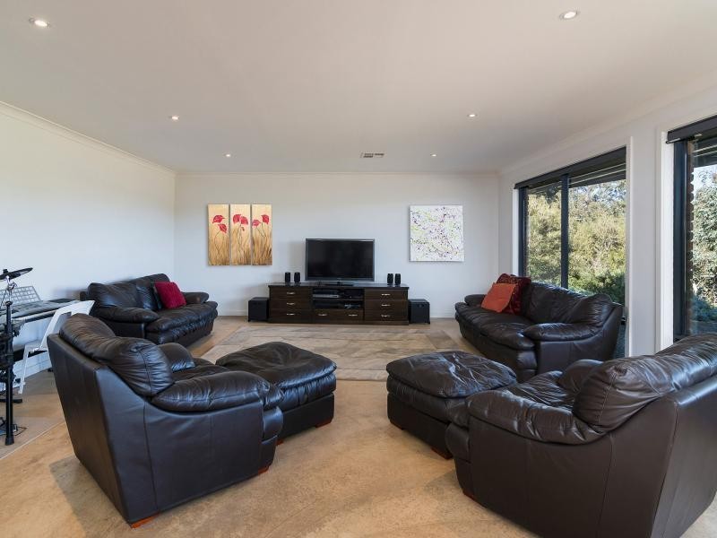 28 Joseph Road, (adj. Littlehampton), Blakiston SA 5250