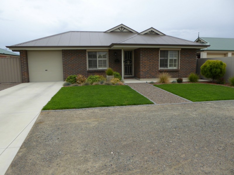 25 Ovens Avenue, Murray Bridge SA 5253