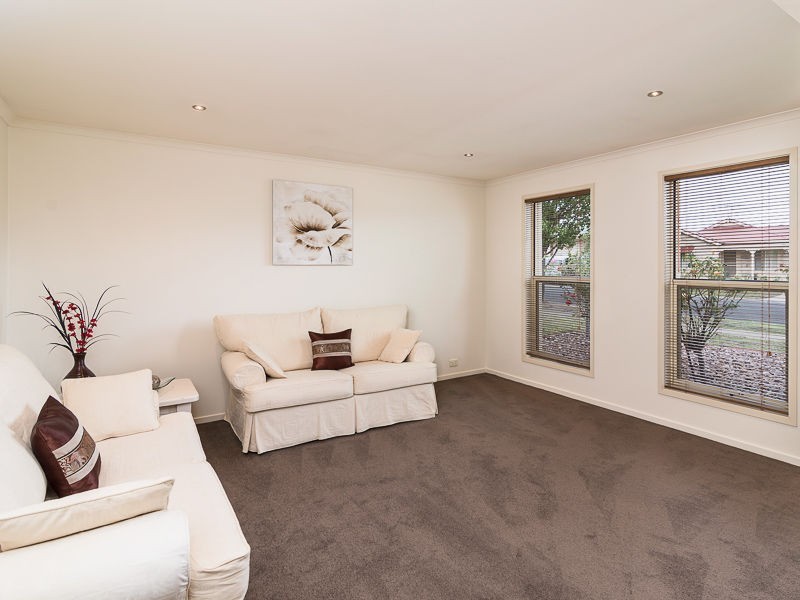 7 Green Avenue St, Mount Barker SA 5251