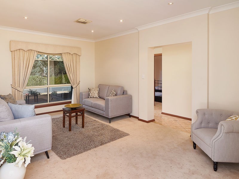 5 Tate Avenue St, Mount Barker SA 5251