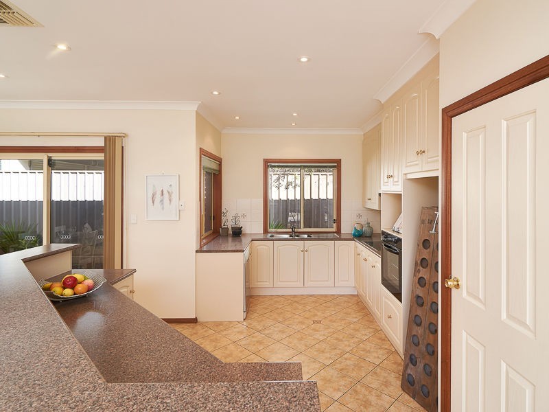 5 Tate Avenue St, Mount Barker SA 5251