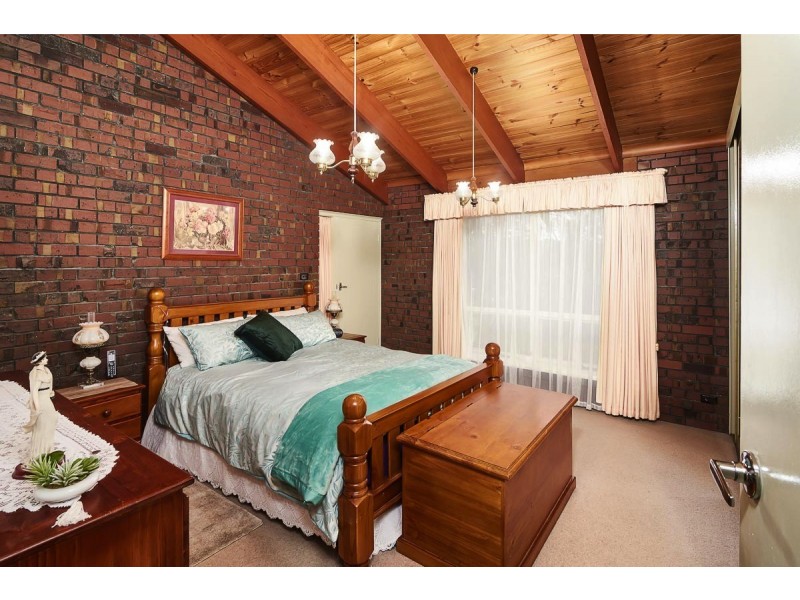 10 Shurdington Road, Crafers SA 5152