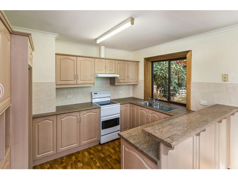 100 Wellington Rd, Mount Barker SA 5251