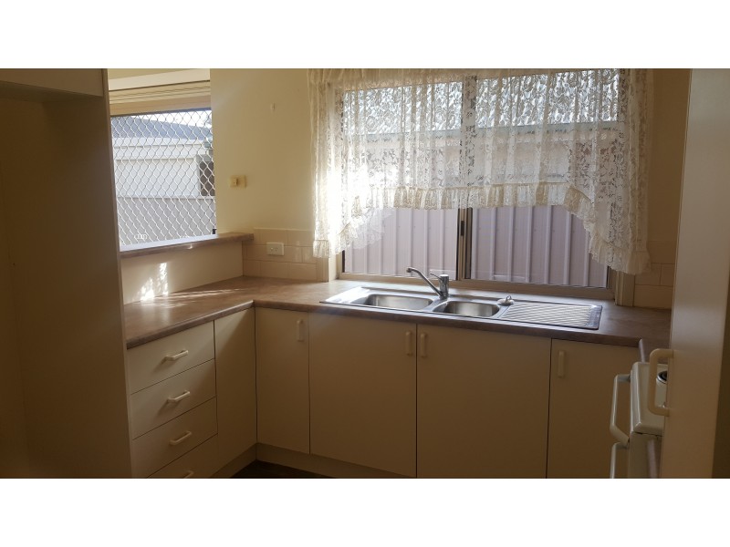 5 Marston Ct, Mount Barker SA 5251