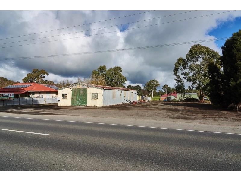 31-33 Battunga Rd, Meadows SA 5201