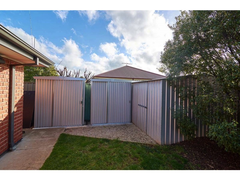 26 Strathmont Dr, Strathalbyn SA 5255