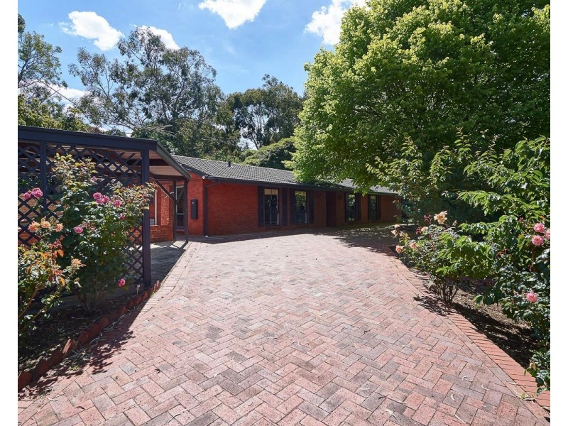 9 Hillridge Dr, Belair SA 5052