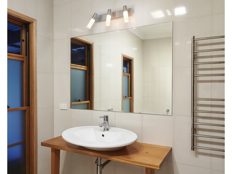 7 Third Ave, Bridgewater SA 5155