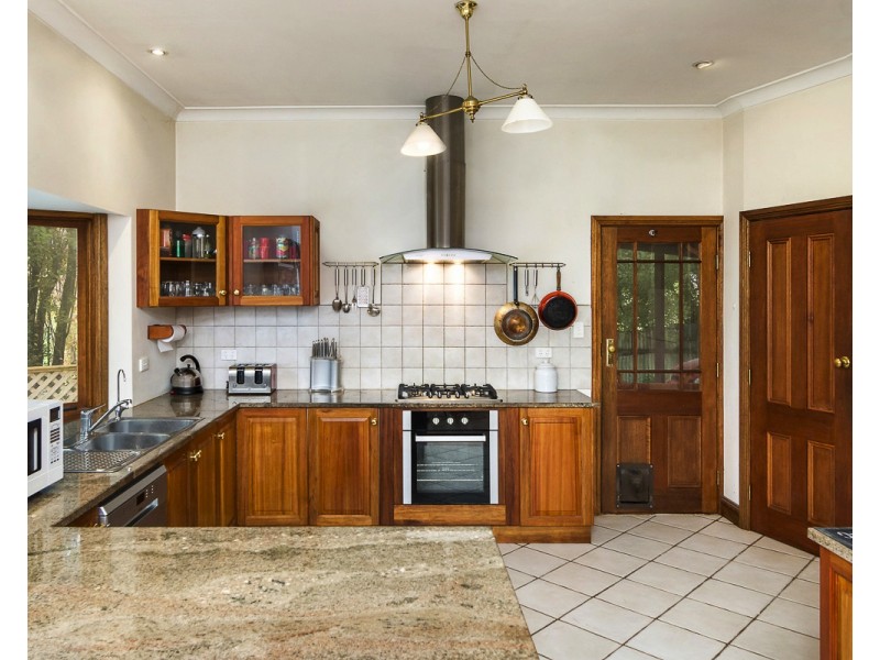 7 Third Ave, Bridgewater SA 5155