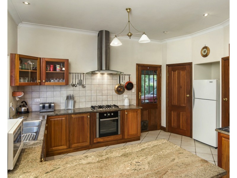 7 Third Ave, Bridgewater SA 5155