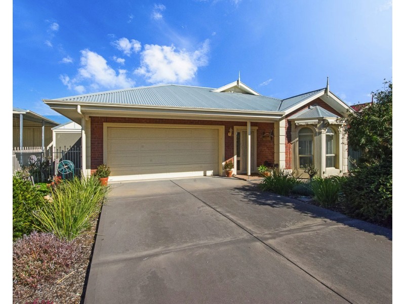 16 Strathoak Crescent, Strathalbyn SA 5255