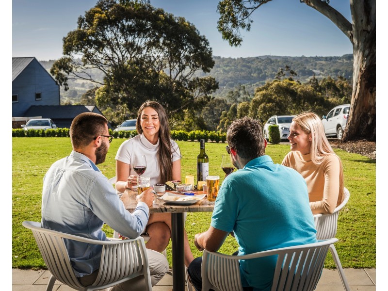 145A Mount Barker Rd, Hahndorf SA 5245