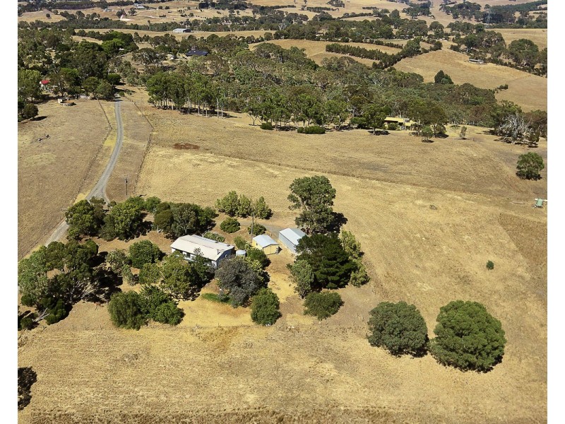 159C Hender Rd, Mount Barker Springs SA 5251