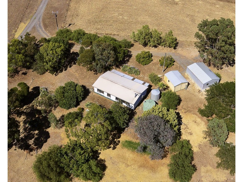 159C Hender Rd, Mount Barker Springs SA 5251