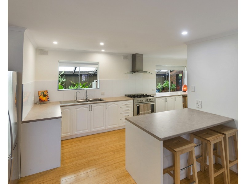 25 Osterley Ave, Bridgewater SA 5155