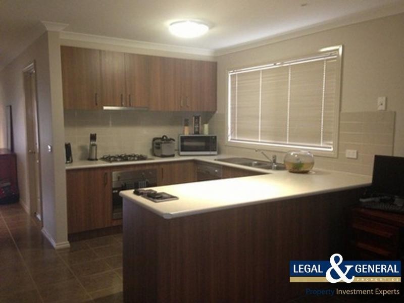 21 Victory Drive, Pakenham VIC 3810