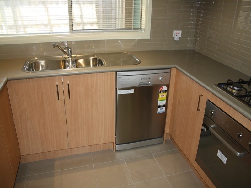 104 Melissa Way, Pakenham VIC 3810