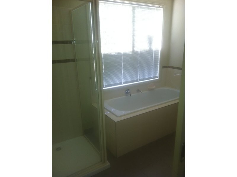 104 Melissa Way, Pakenham VIC 3810