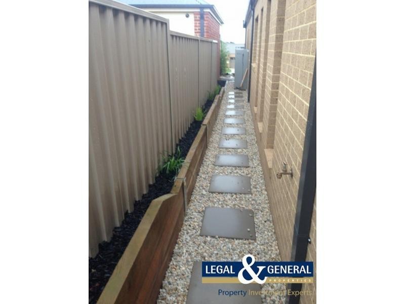 13 Villella Drive, Pakenham VIC 3810