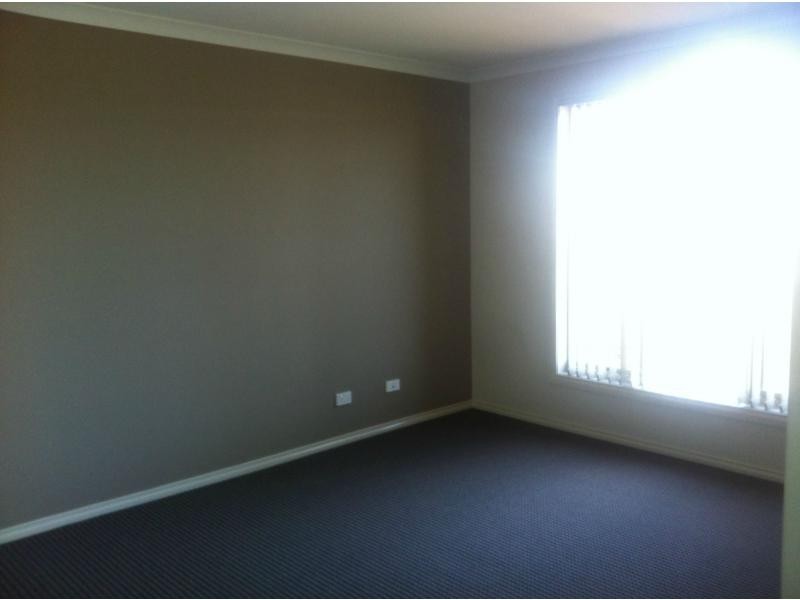 Drouin VIC 3818