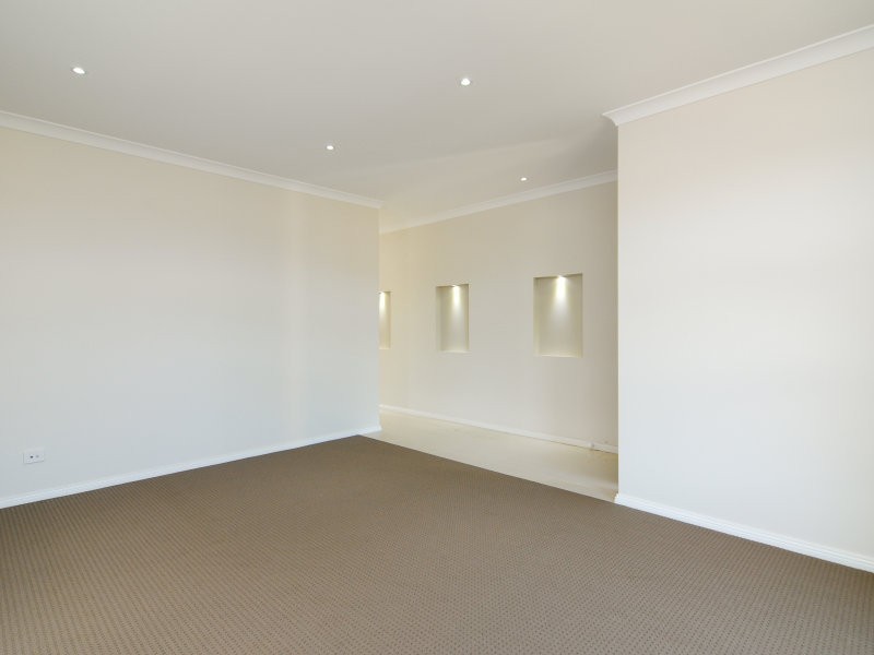 Cranbourne East VIC 3977