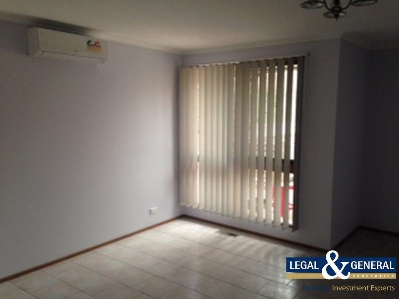 10 Kerrison Drive, Hampton Park VIC 3976