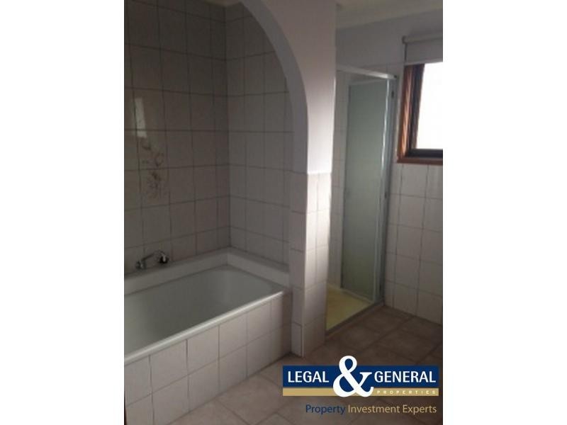 10 Kerrison Drive, Hampton Park VIC 3976