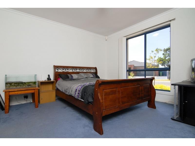 Pakenham VIC 3810