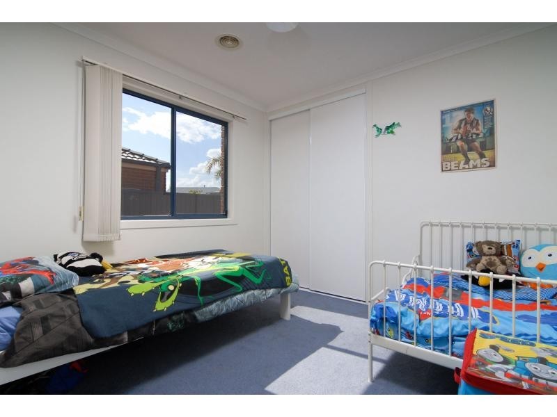 Pakenham VIC 3810