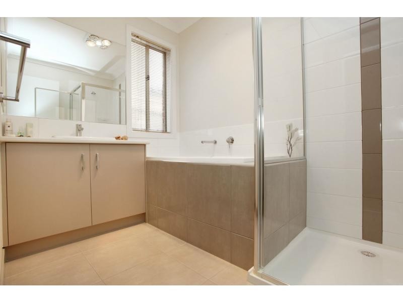 Cranbourne West VIC 3977