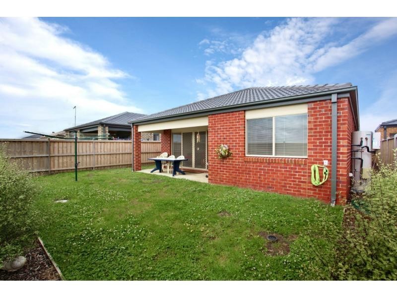 Cranbourne West VIC 3977