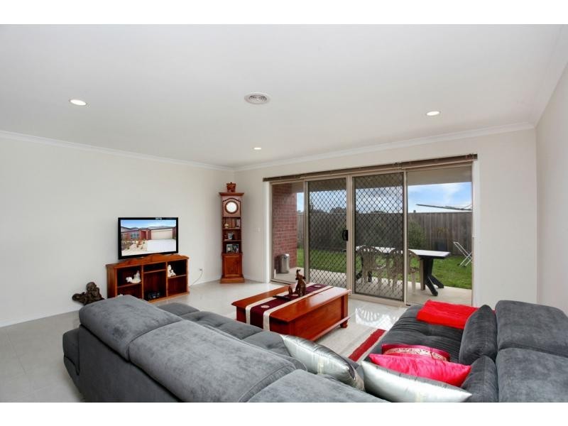 Cranbourne West VIC 3977