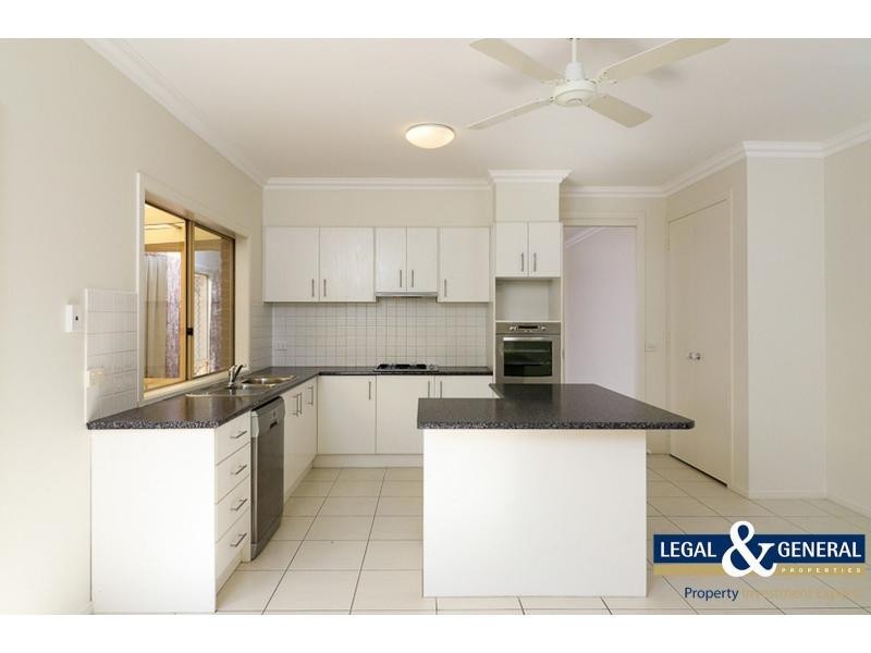 Pakenham VIC 3810