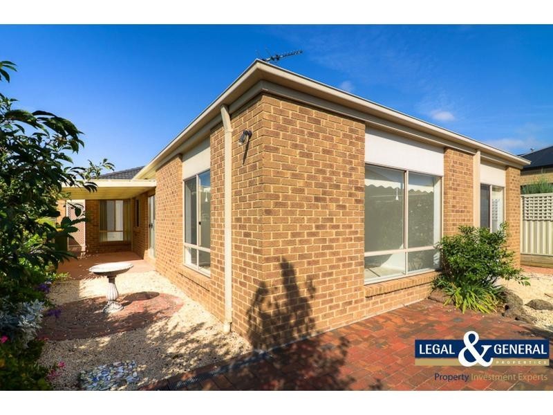 Pakenham VIC 3810