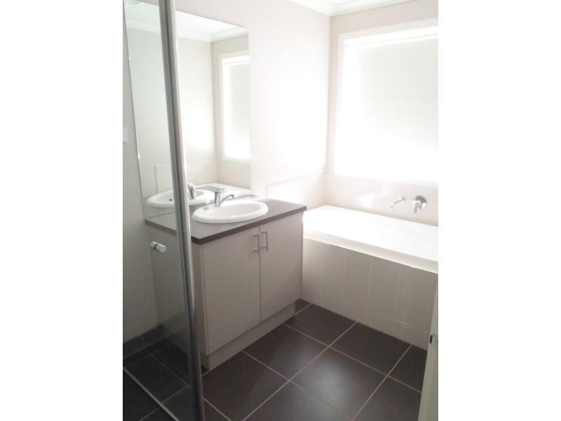 13 Keating Street, Pakenham VIC 3810