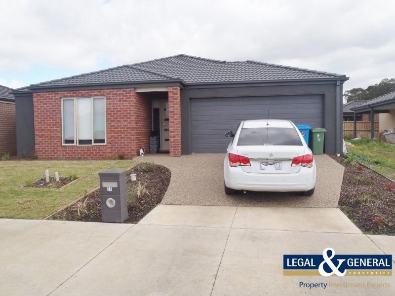 35 Glenelg Street, Clyde North VIC 3978