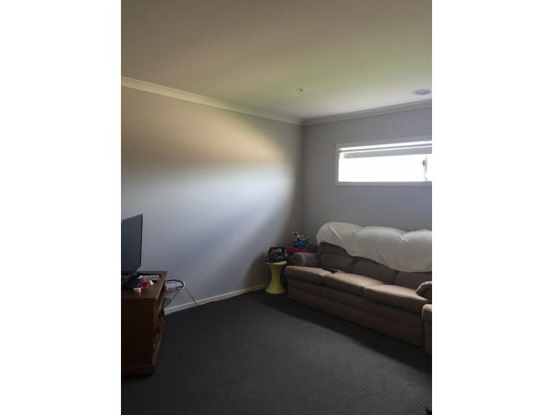 8 Christie Court, Pakenham VIC 3810