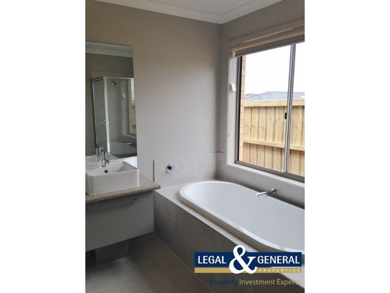 1 Gooseberry Mews, Berwick VIC 3806