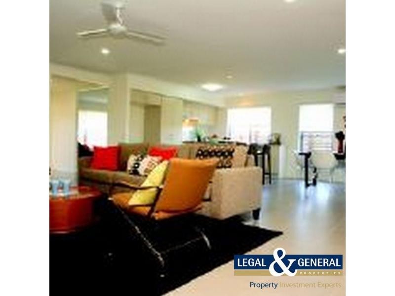 2 Tia Street, Clyde North VIC 3978