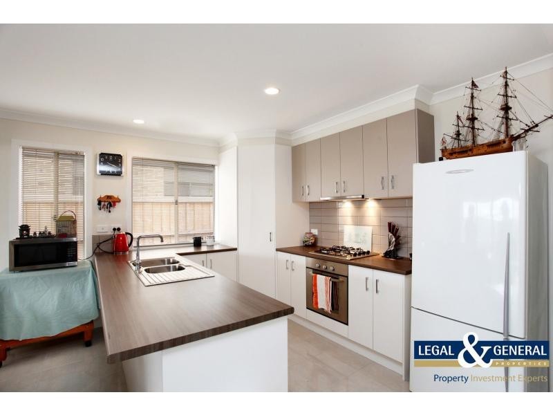 43 Lemon Grove, Cranbourne West VIC 3977