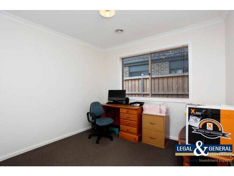 43 Lemon Grove, Cranbourne West VIC 3977