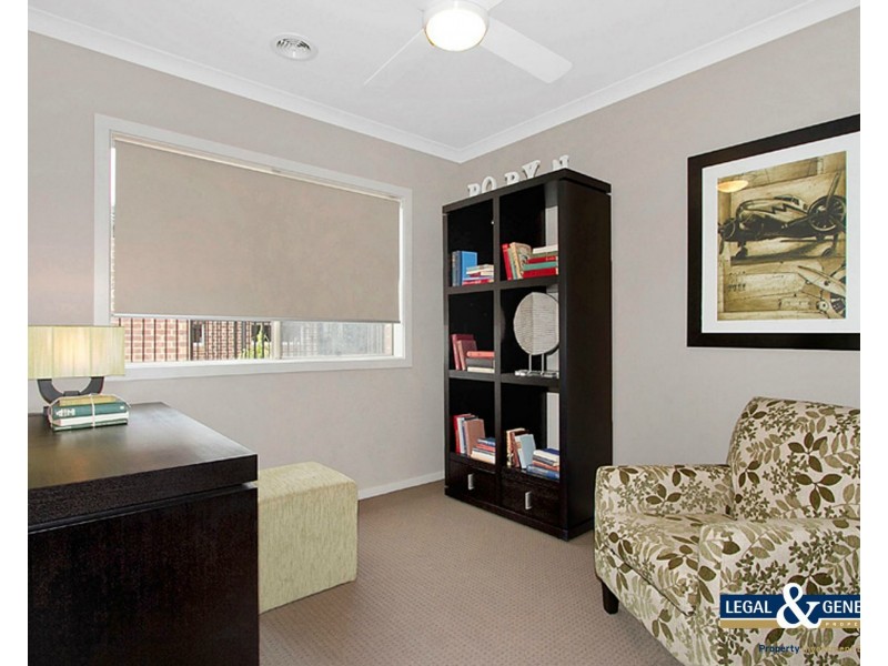 17 Harrison Way, Pakenham VIC 3810